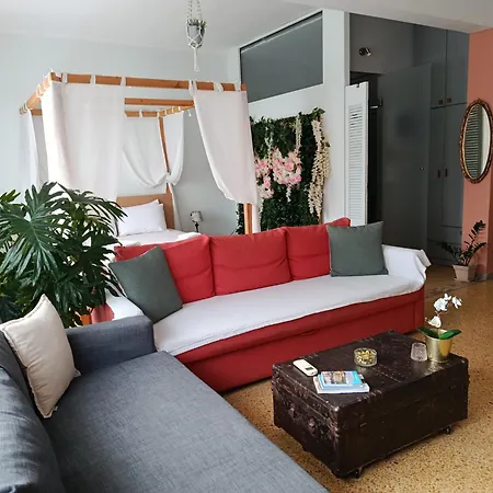 Na'Maste Apartments-2